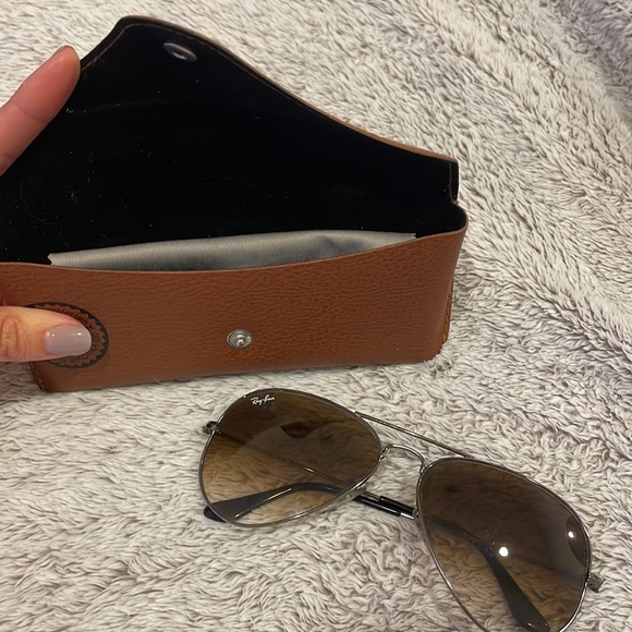 Ray ban Aviator sunglasses - Picture 5 of 6